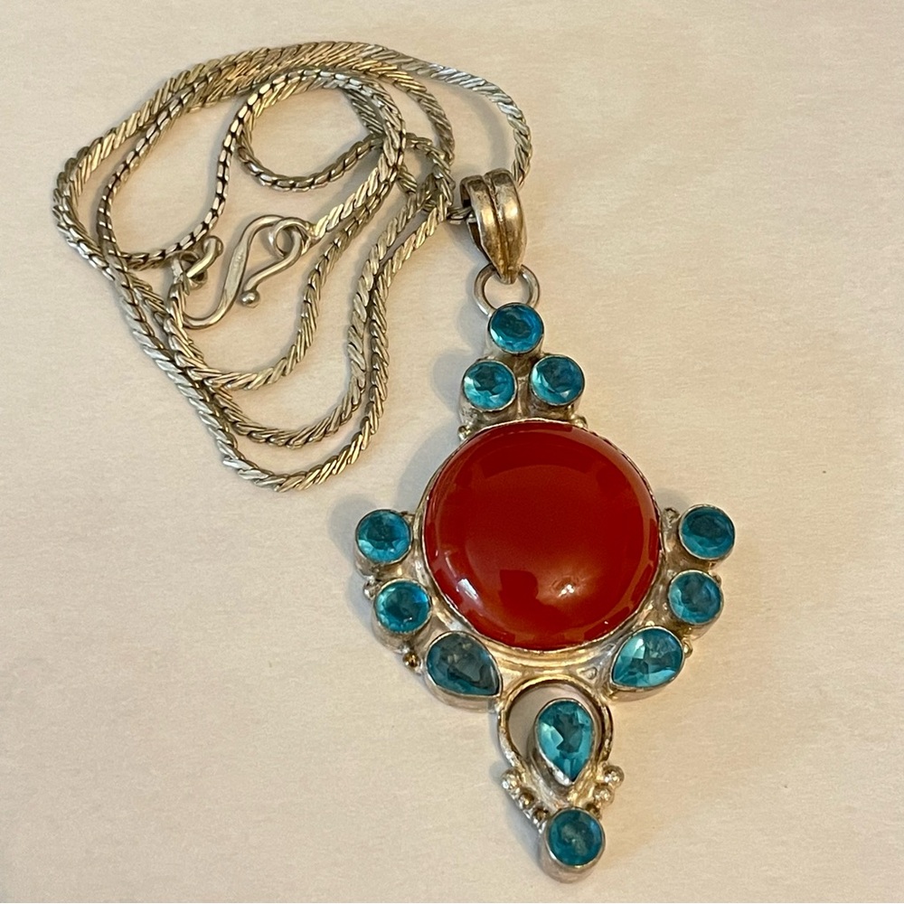 Vintage Artisan Sterling Silver Pendant Carnelian Agate Sapphire Colored Crystal